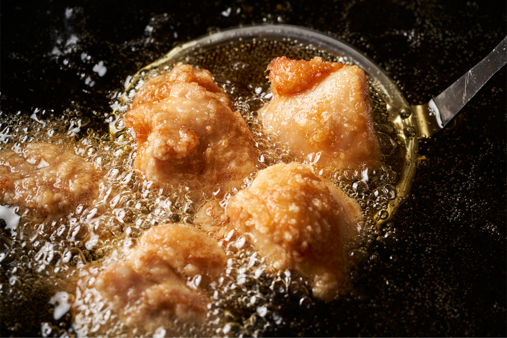 脂質と上手に付き合う食生活をイメージしたコラムメイン画像