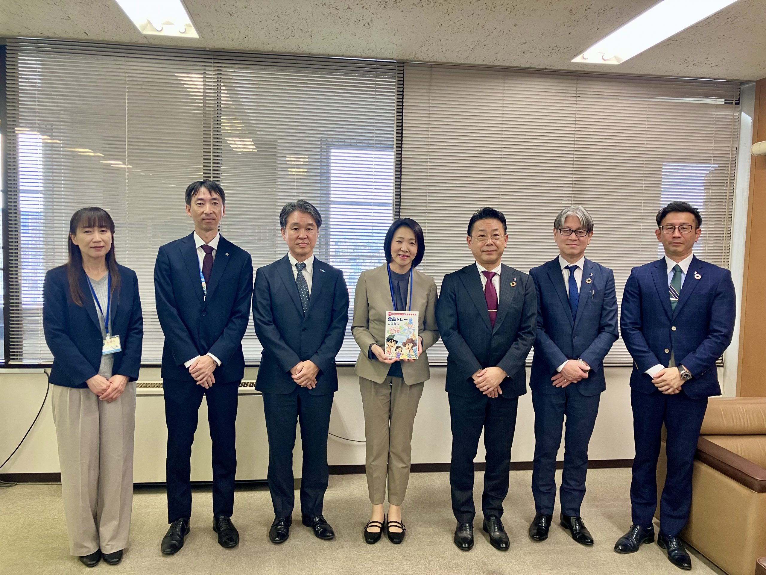 静岡市内の小学校全校へ